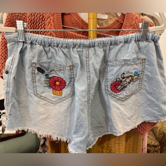 Spell Route 66 Denim Embroidered Shorts - Picture 4 of 8